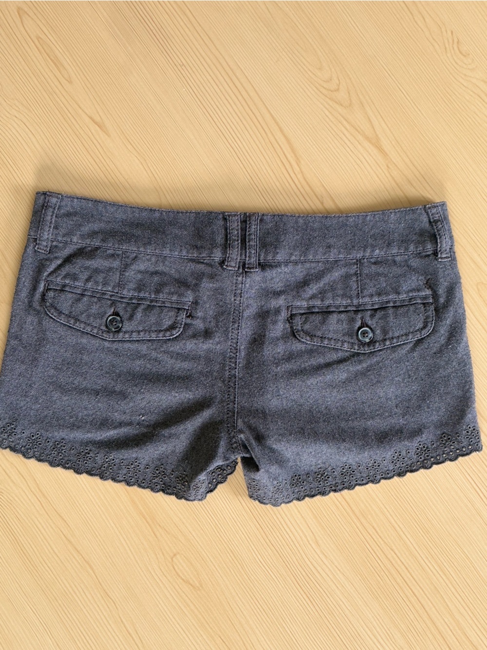Vintage American Eagle Outfitters Low Rise Shorts Gray Linen Shorts Y2K low cut - Picture 3 of 7